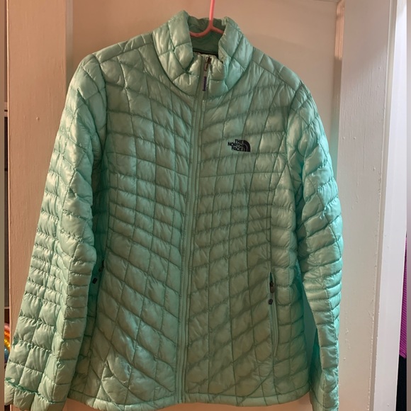 North Face mint green puffy jacket ! - Picture 1 of 2
